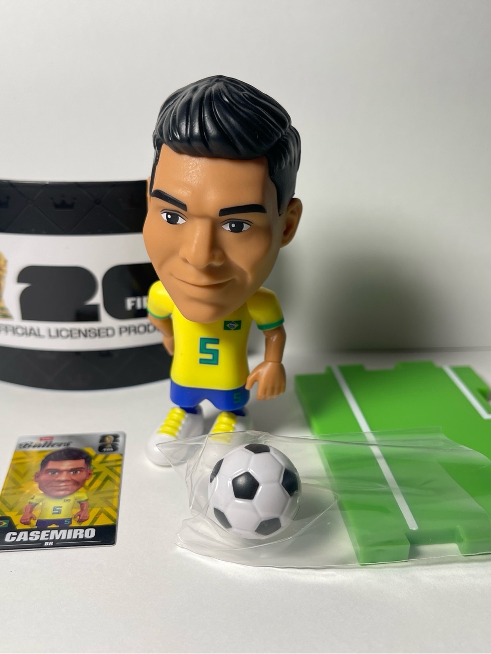 Casemiro Brazil Soccer Figure - Yellow & Blue Home Kit